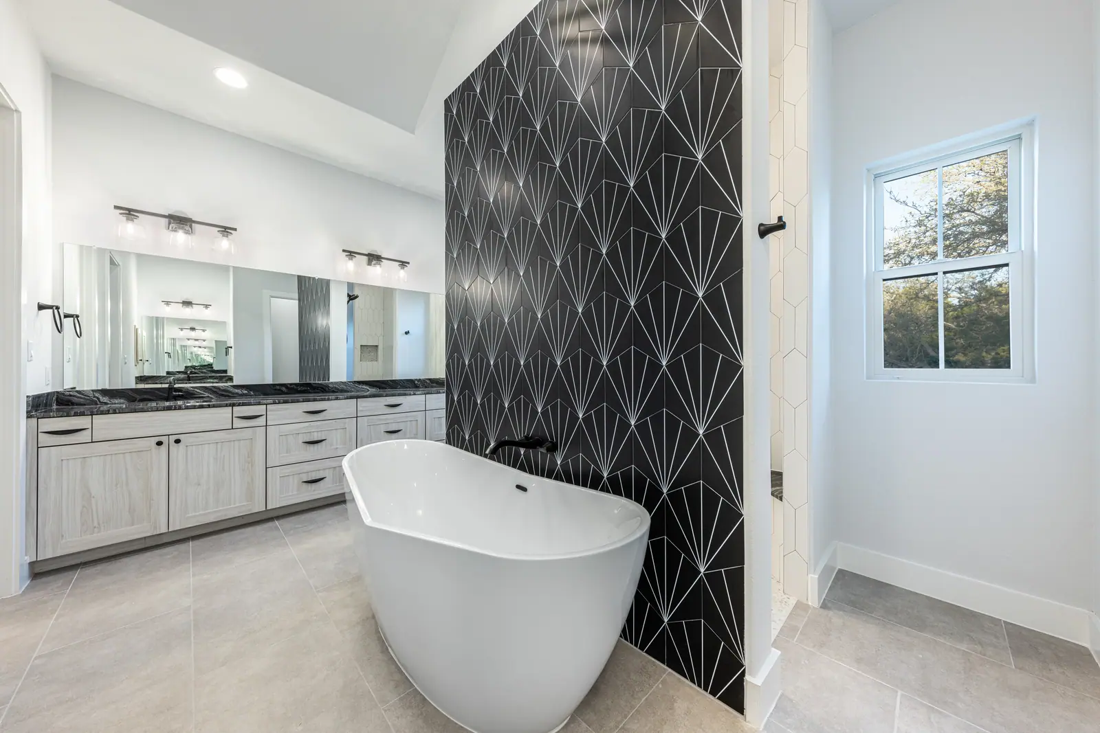 Bathroom, Farmhouse Hill Country Retreat (RenovatePros project)