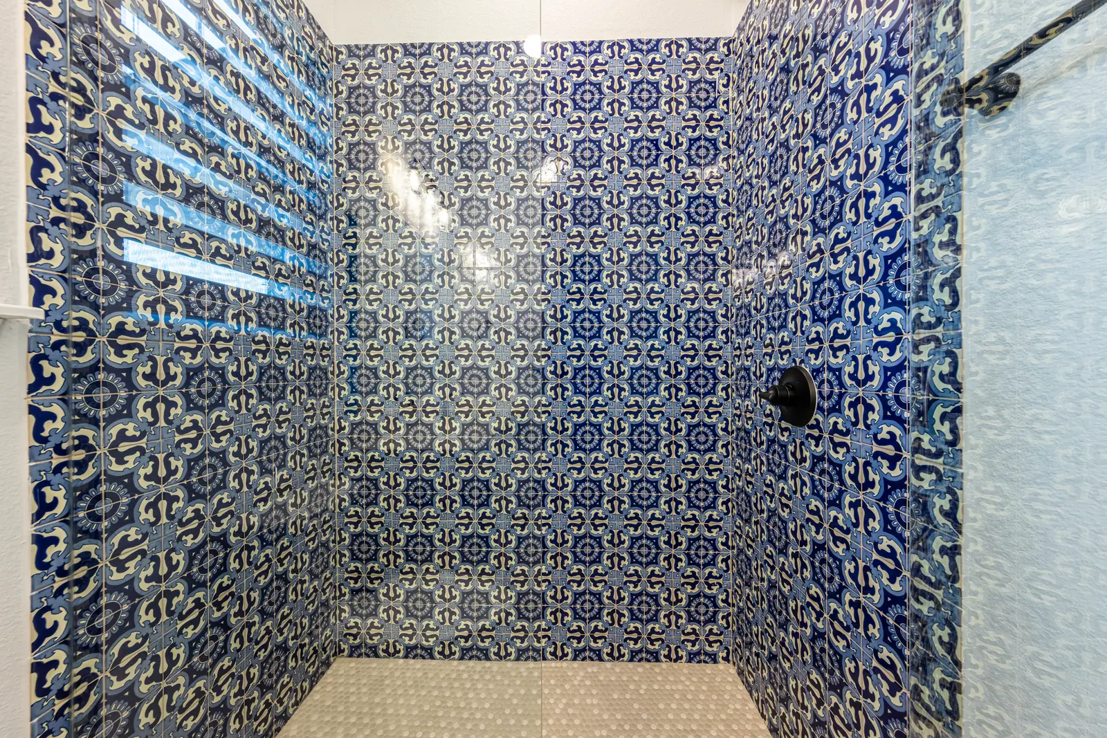 Bathroom, Farmhouse Hill Country Retreat (RenovatePros project)
