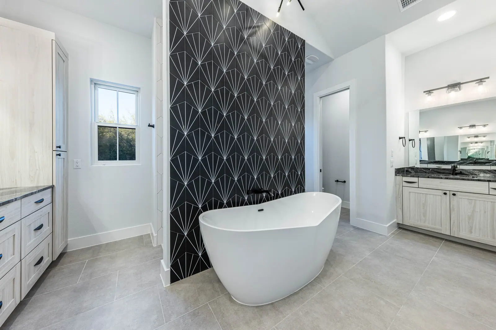 Bathroom, Farmhouse Hill Country Retreat (RenovatePros project)