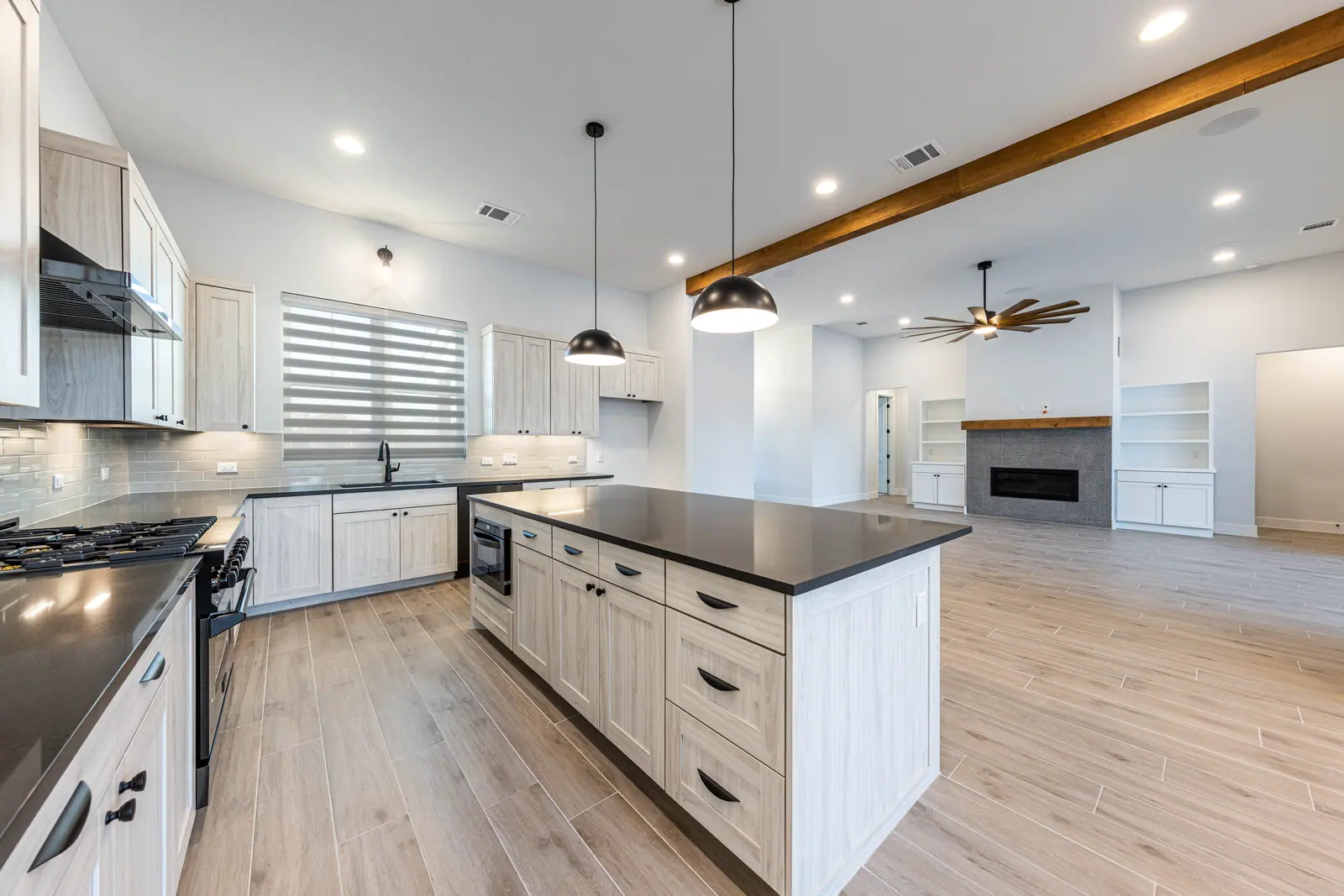 Kitchen, Farmhouse Hill Country Retreat (RenovatePros project)