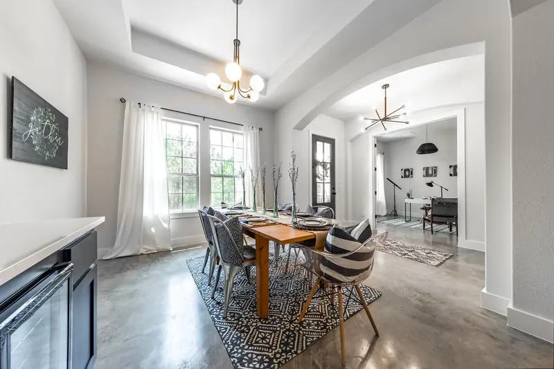 Dining room, Hill Country Hideaway (RenovatePros project)