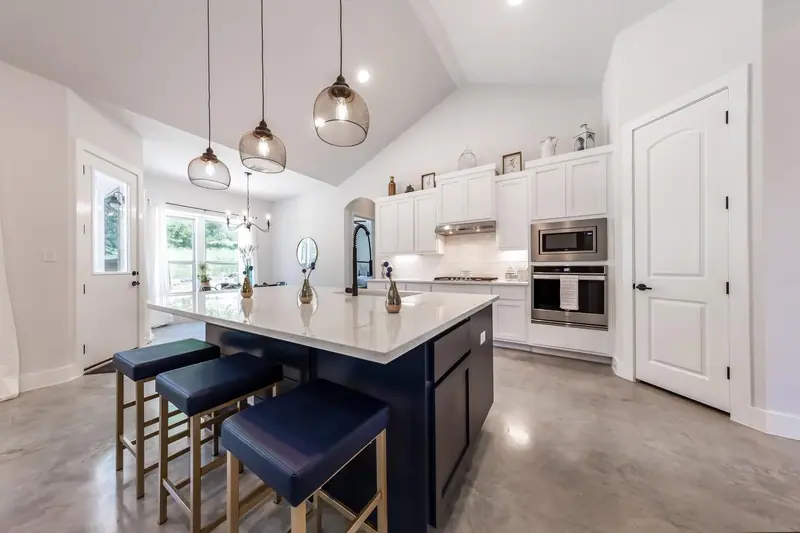 Kitchen, Hill Country Hideaway (RenovatePros project)