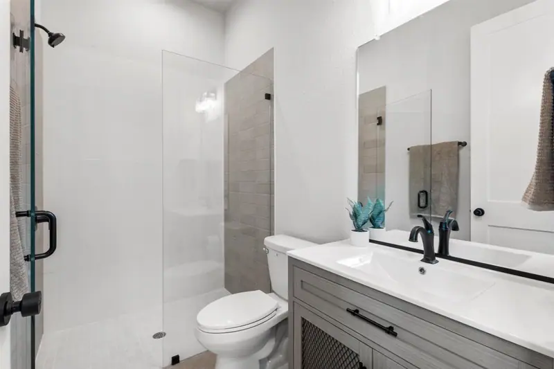 Bathroom, Kitchen & Bathrooms (RenovatePros project)
