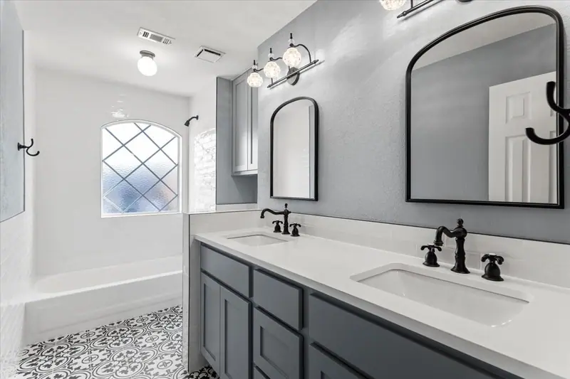 Bathroom, Kitchen & Bathrooms (RenovatePros project)