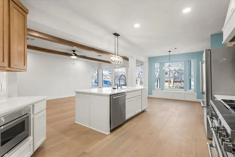 Kitchen, Round Rock French Country Remodel (RenovatePros project)