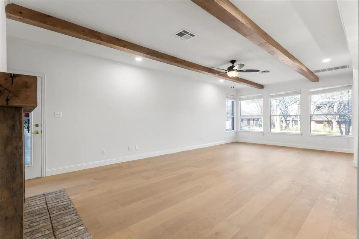 Living room, Round Rock French Country Remodel (RenovatePros project)